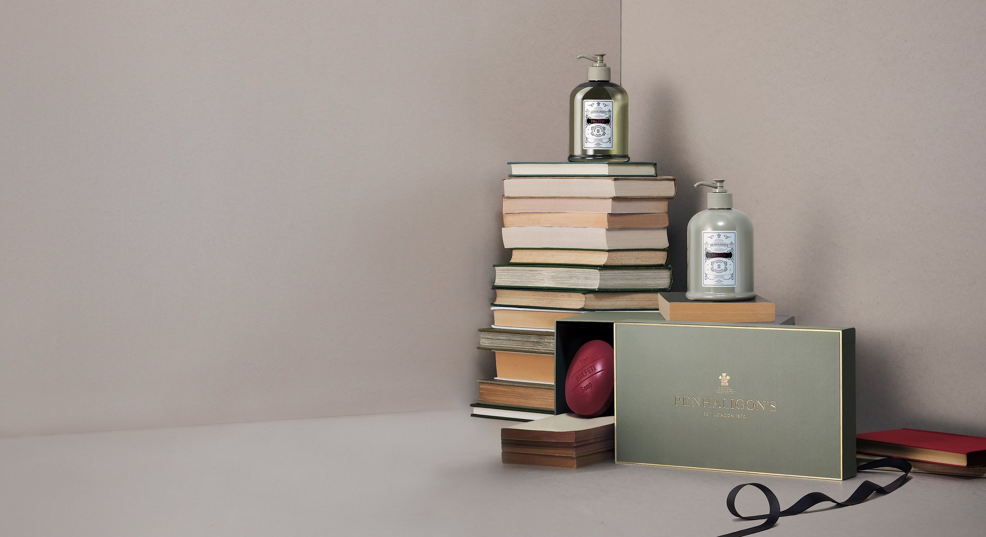 Penhaligon's bath and body gift box