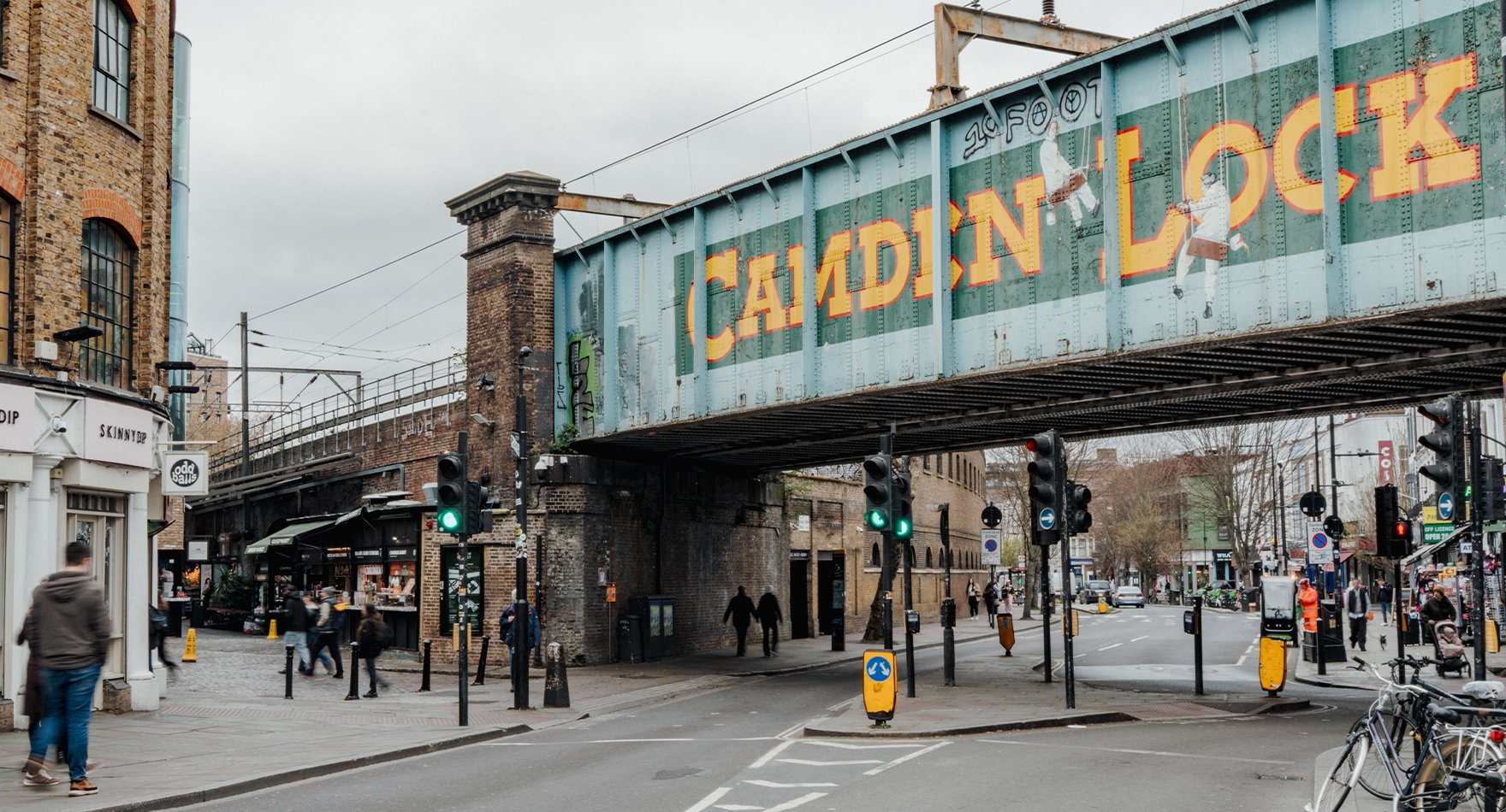 2026_London_By_Penhaligons_Regents_Canal_Blog_Image_Desktop_1760x950px_03.jpg