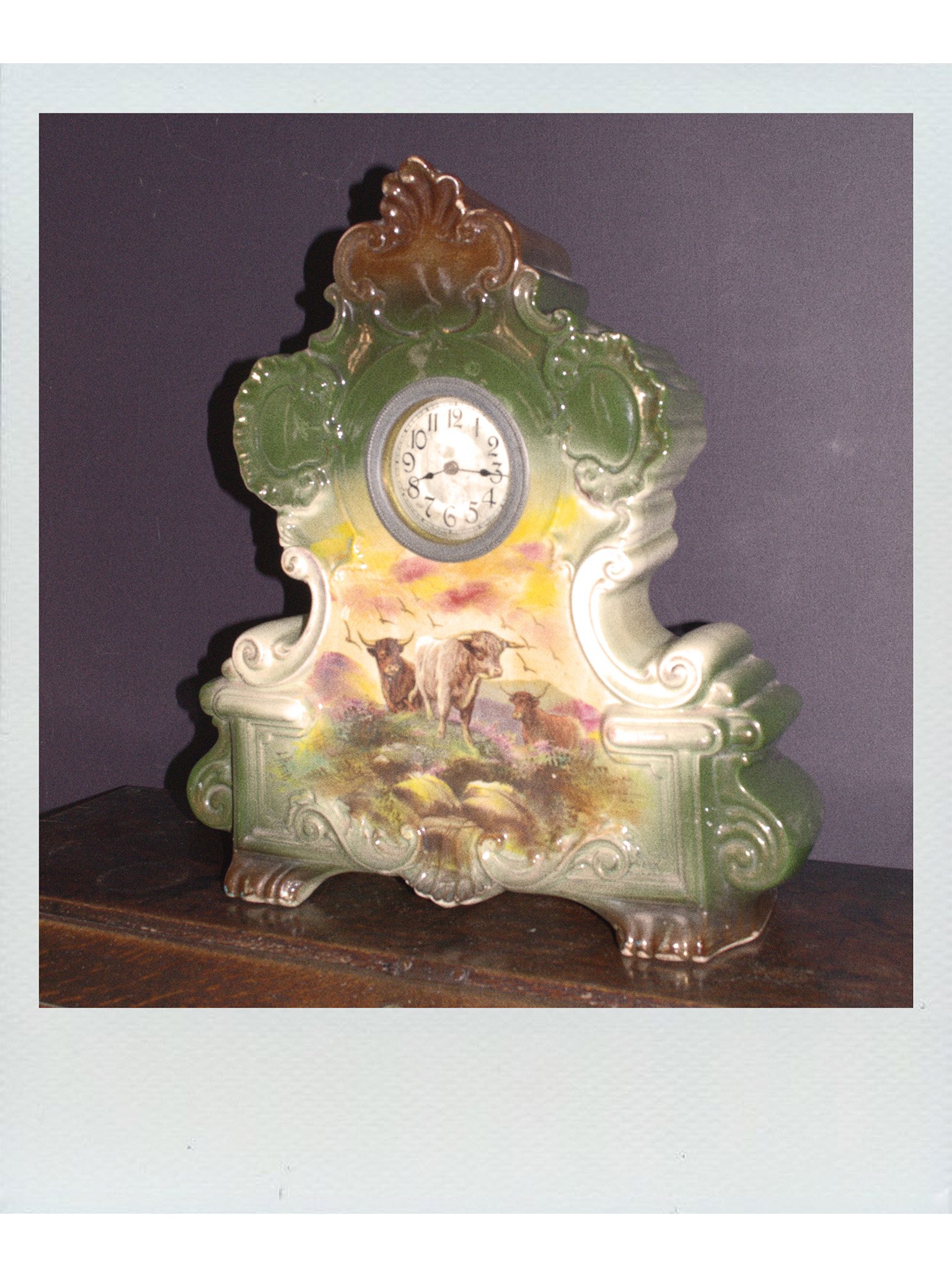 2026_Notes_On_Home_In_Praise_Of_Clutter_Blog_Article_1536x2060px_Carousel_01_Slice_05.jpg