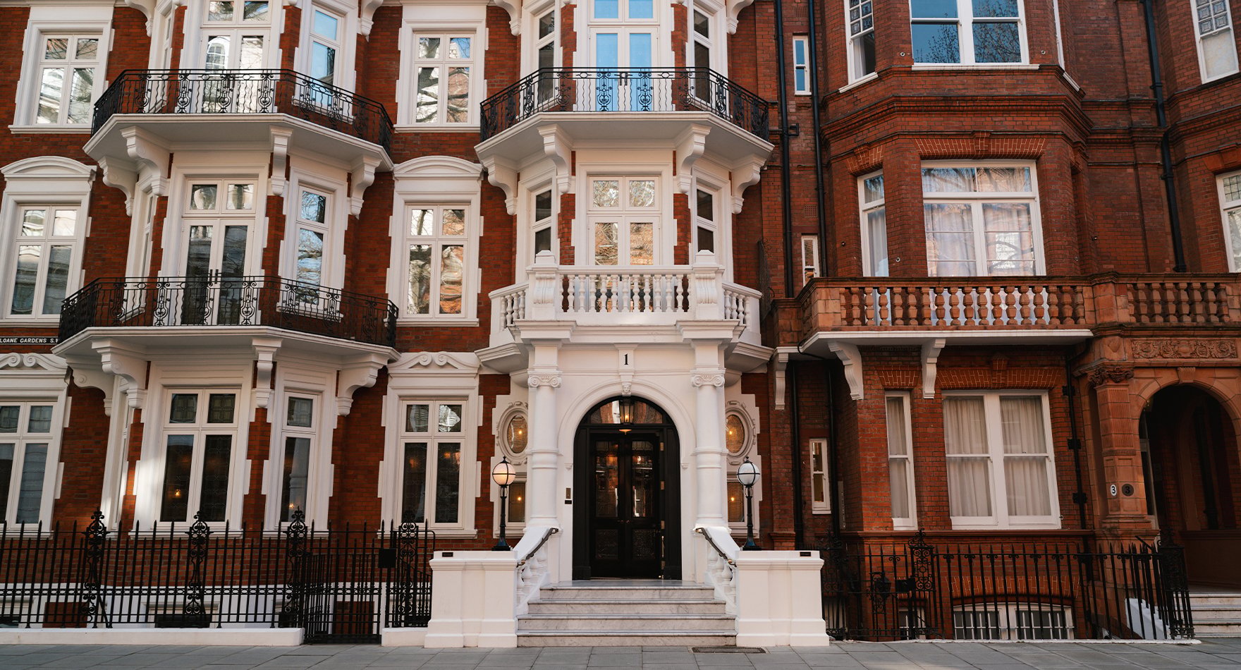 2026_London_By_Penhaligons_Sloane_Square_Blog_Image_Desktop_1760x950px_04.jpg
