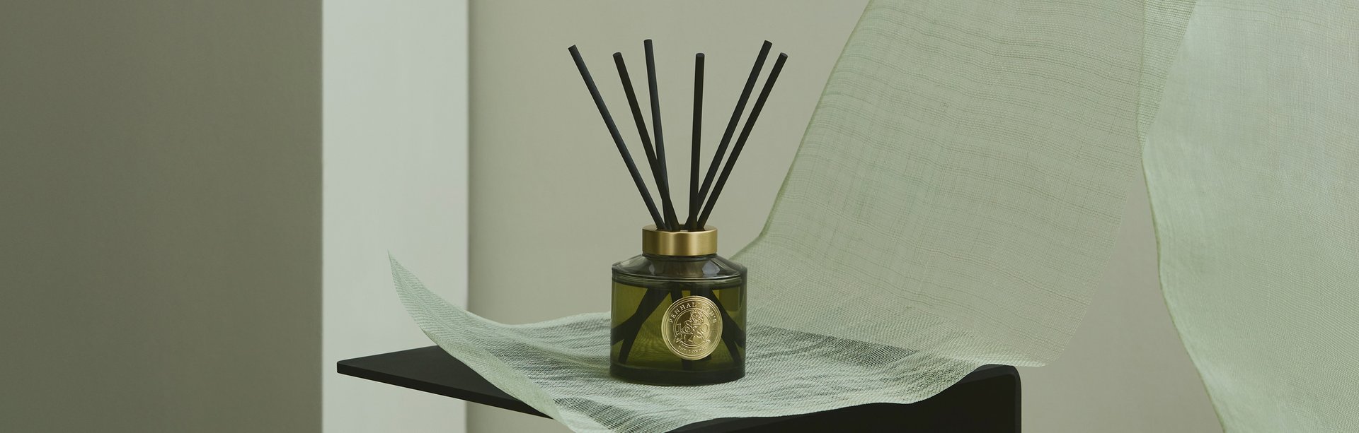 2026_Home_Diffusers_Hero_Desktop.jpg