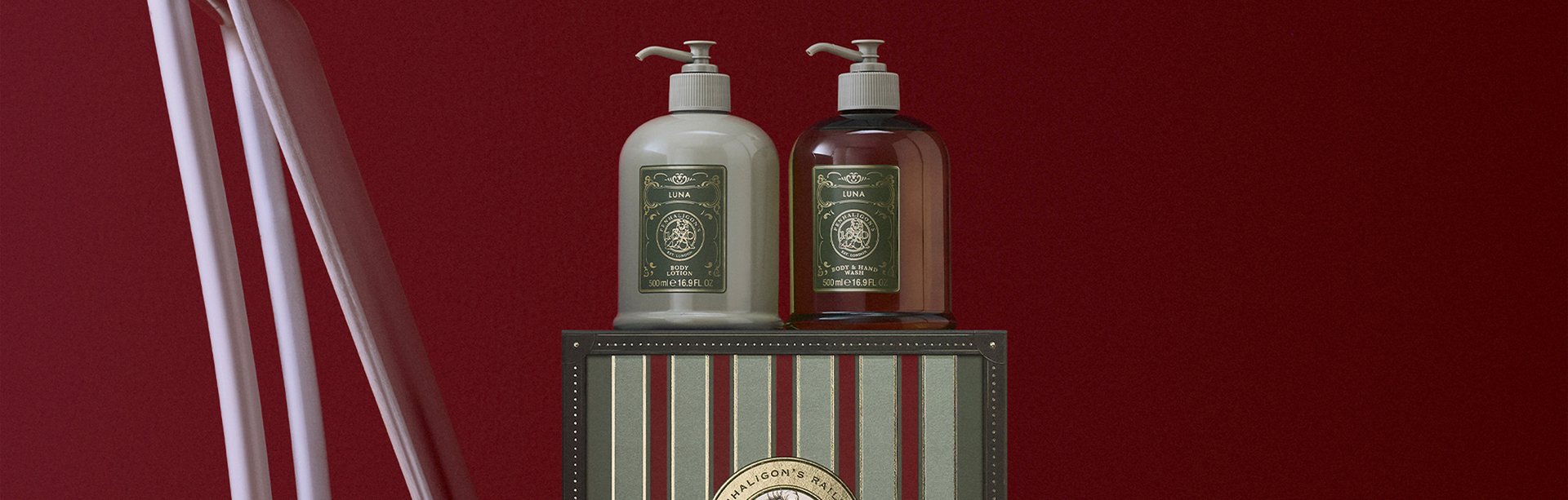 2026_Christmas_D2C_October_PLP_Category_3840x1226px_Hero_Desktop_Bath_Body.jpg
