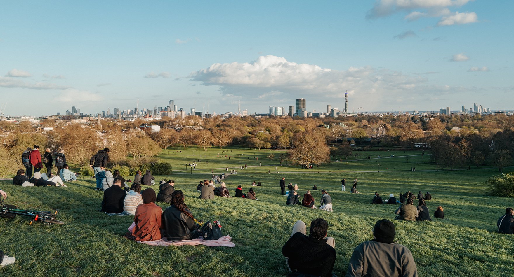 2026_London_By_Penhaligons_Primrose_Hill_Blog_Image_Desktop_1760x950px_03.jpg