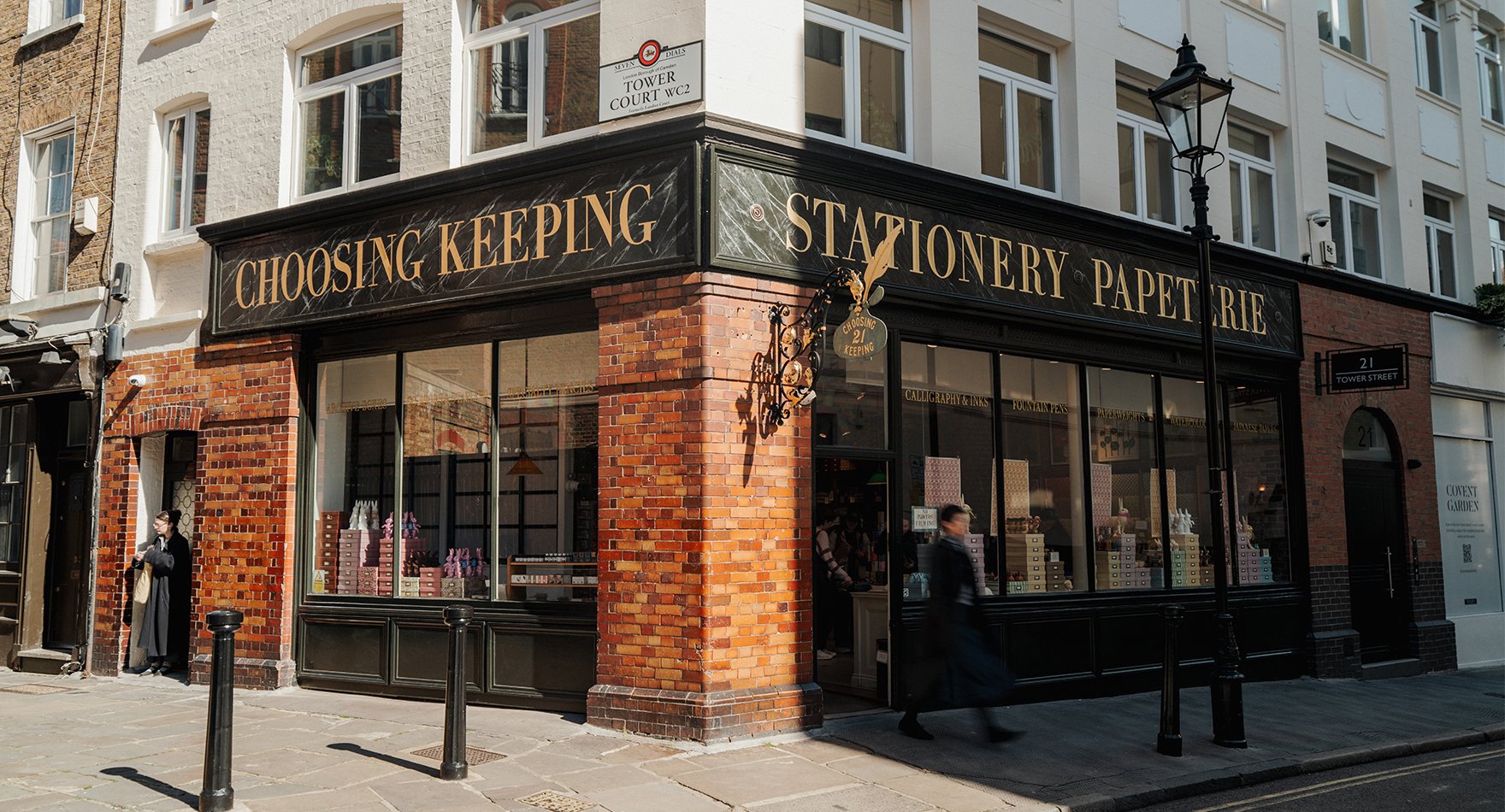 2026_London_By_Penhaligons_Covent_Garden_Blog_Image_Desktop_1760x950px_04.jpg