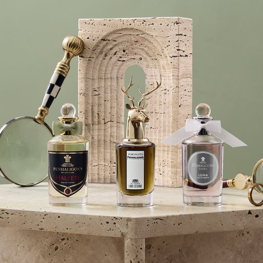 Halfeti, Lord George, Luna on marble worktop