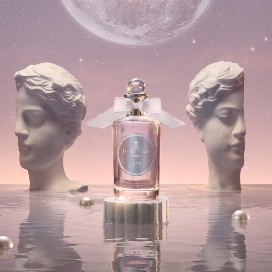 Luna with iridescent background